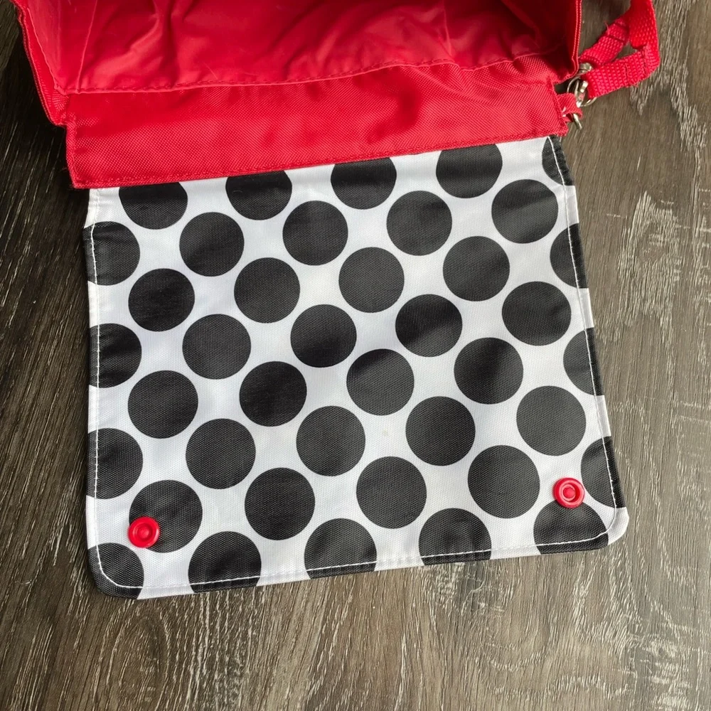 Thirty-One Perfect Pet Wristlet, Expandable, Black Spotty